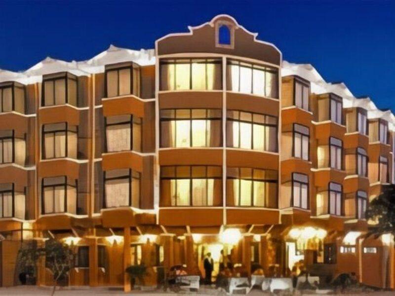 Hotel Puerta del Rey Santa Cruz de La Sierra Exterior foto